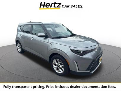 Used 2025 Kia Soul LX w/ LX Technology Package