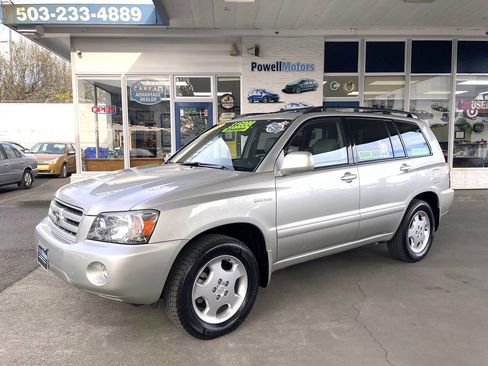 Used 2005 Toyota Highlander Limited image 32
