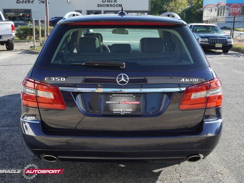 Used 2011 Mercedes-Benz E 350 4MATIC Wagon image 6