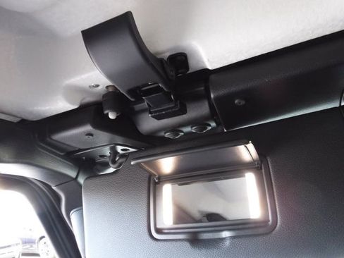 New 2026 Jeep Gladiator Willys image 38