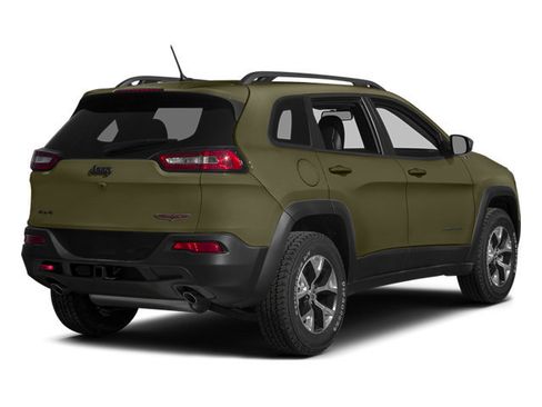 Used 2014 Jeep Cherokee Trailhawk w/ Comfort/Convenience Group image 2
