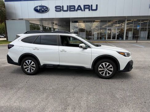 Used 2021 Subaru Outback Premium w/ Popular Package #1 AWD/4WD image 2