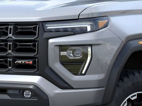 New 2026 GMC Canyon AT4 AWD/4WD image 10