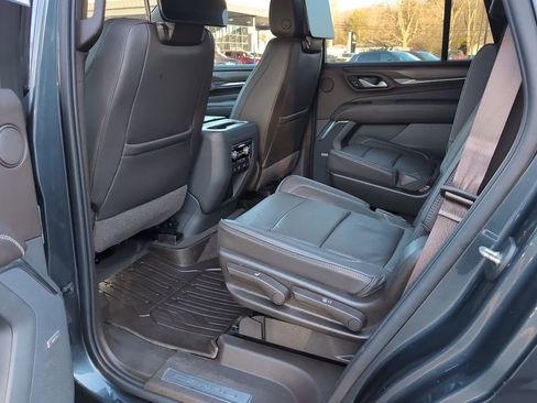Used 2021 GMC Yukon Denali w/ Denali Ultimate Package AWD/4WD image 22