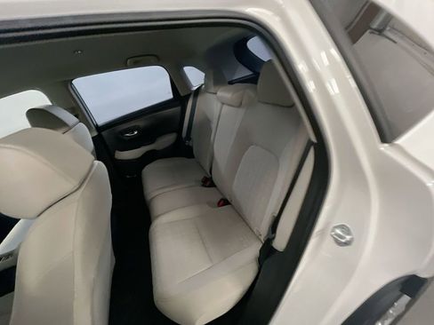 Used 2023 Honda HR-V LX image 22