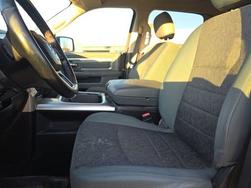 Used 2017 RAM 1500 Big Horn image 9