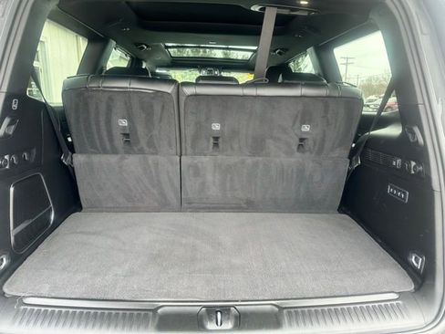 Used 2022 Jeep Wagoneer Series III image 22