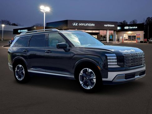 Used 2026 Hyundai Palisade Limited image 10
