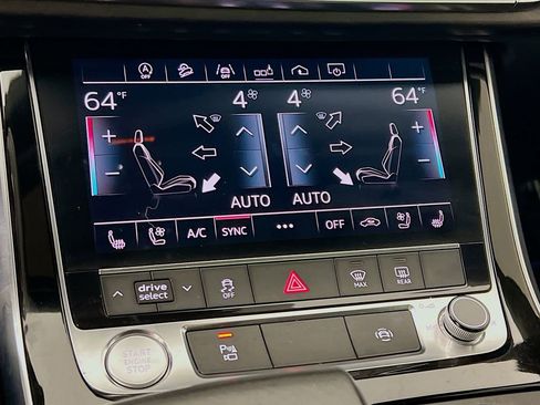Used 2019 Audi Q8 image 16