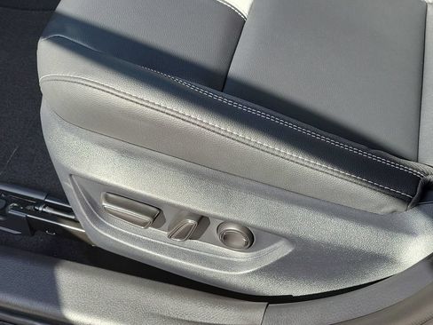New 2026 Toyota Camry SE w/ Convenience Package FWD image 22
