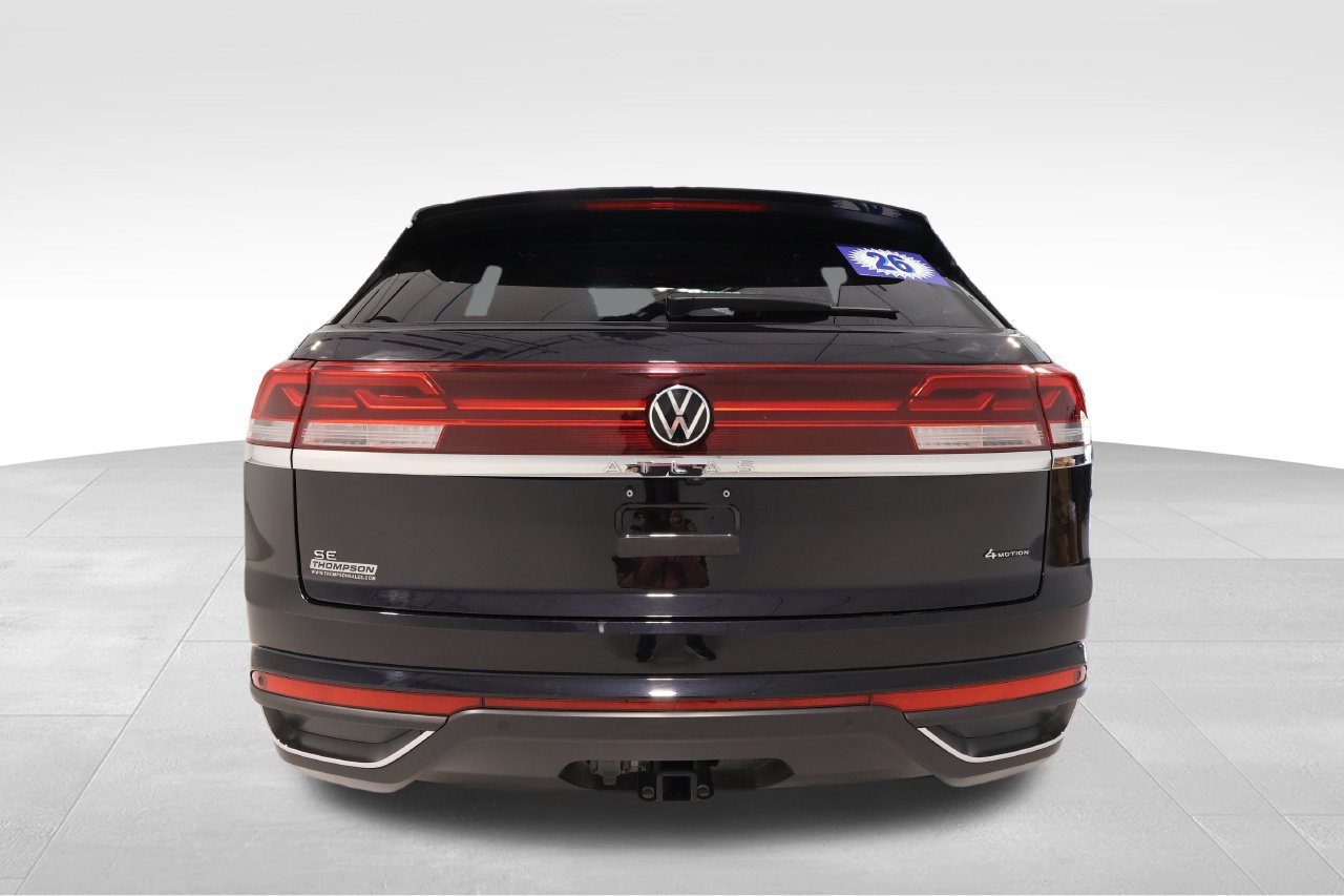 Used 2026 Volkswagen Atlas Cross Sport SE AWD/4WD image 3