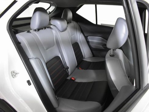 Certified 2021 Nissan Kicks SR w/ SR Premium Package image 32