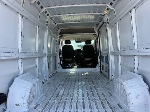 Used 2023 RAM ProMaster 2500 FWD image 11