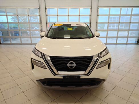 Used 2023 Nissan Rogue SV AWD/4WD image 8