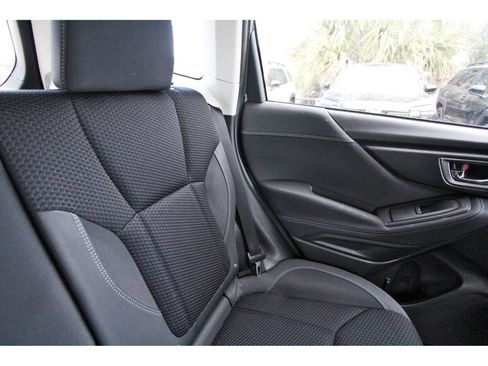 Used 2024 Subaru Forester Premium AWD/4WD image 12