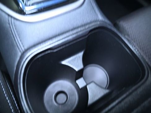 Certified 2025 Subaru Outback Premium image 29