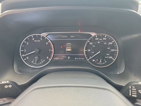 Used 2025 Nissan Rogue SV FWD image 21