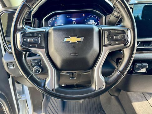 Used 2024 Chevrolet Silverado 2500 LT image 20