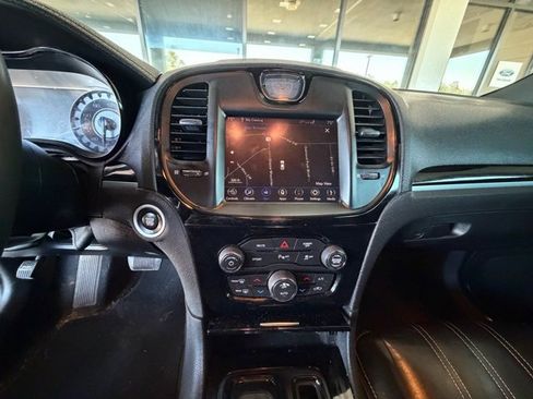 Used 2022 Chrysler 300 S image 14