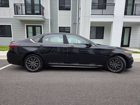 Used 2018 Genesis G80 3.3T Sport RWD image 5