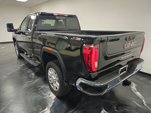 Used 2020 GMC Sierra 2500 SLT w/ SLT Premium Plus Package AWD/4WD image 5
