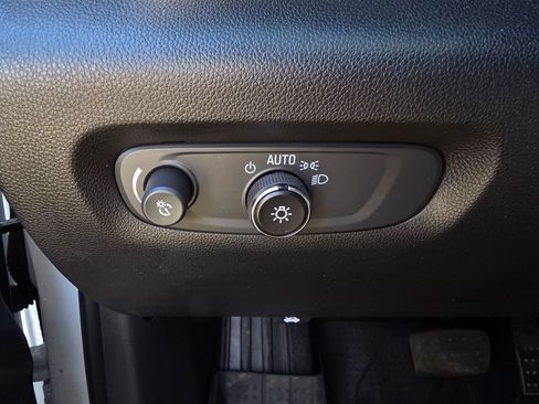 Used 2023 Chevrolet Traverse RS w/ LPO, 'HIT The Road' Package FWD image 13