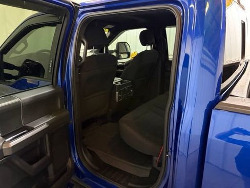 Used 2018 Ford F150 XLT w/ Equipment Group 302A Luxury AWD/4WD image 18