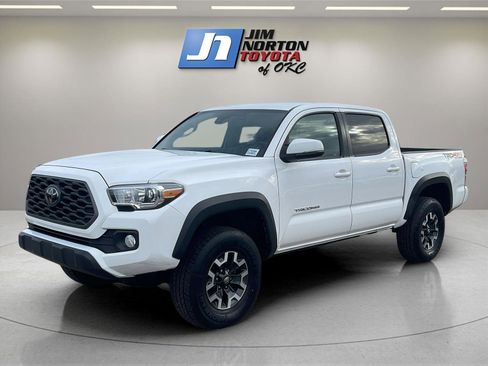 Used 2021 Toyota Tacoma TRD Off-Road image 1
