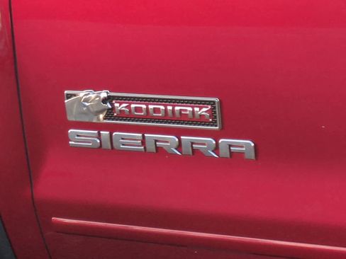 Used 2017 GMC Sierra 1500 SLE image 13