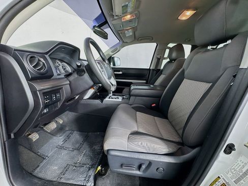 Used 2016 Toyota Tundra SR5 image 15