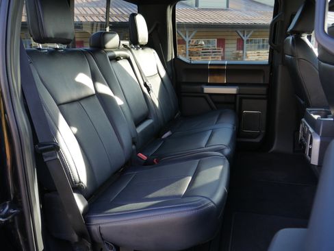 Certified 2022 Ford F350 Lariat w/ Lariat Ultimate Package image 31