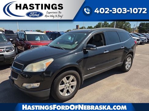 Used 2009 Chevrolet Traverse LT AWD/4WD image 1