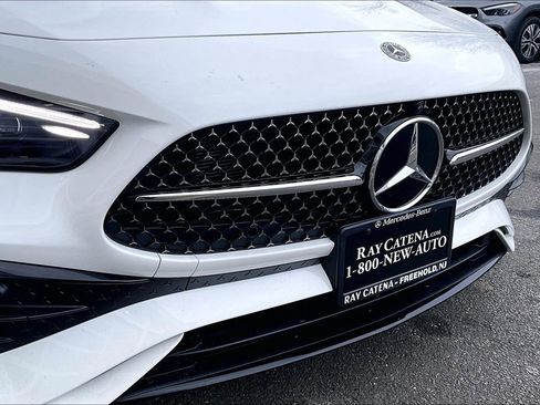 Certified 2024 Mercedes-Benz CLE 450 4MATIC Cabriolet image 30