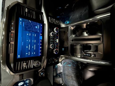 Used 2023 Ford F150 Lariat w/ Equipment Group 502A High image 20