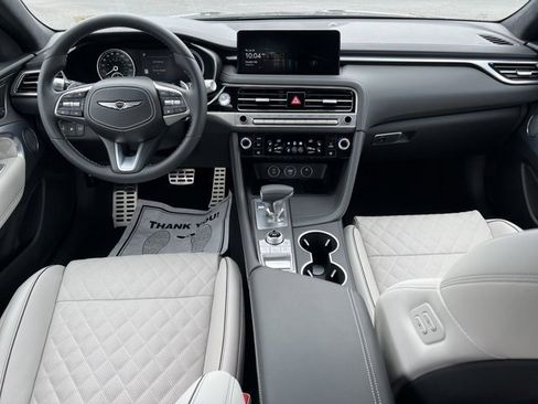 Used 2025 Genesis G70 3.3T Advanced w/ Sport Prestige Package image 24