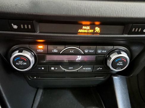 Used 2015 MAZDA MAZDA3 i Grand Touring FWD image 31