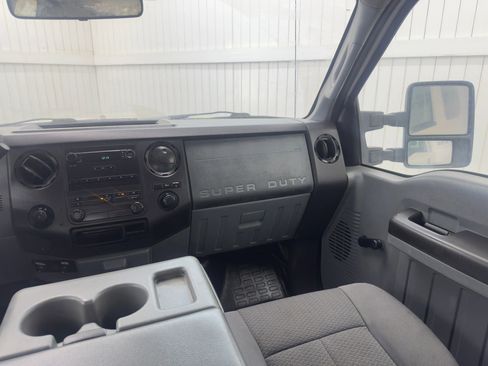 Used 2011 Ford F250 XL RWD image 14