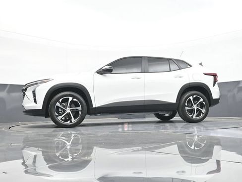 New 2026 Chevrolet Trax RS w/ Driver Confidence Package FWD image 51