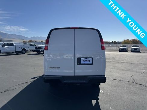 New 2025 Chevrolet Express 2500 w/ Enhanced Convenience Package image 6