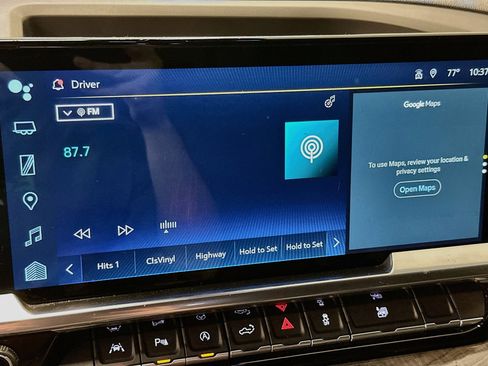 Used 2022 Chevrolet Silverado 1500 LTZ w/ Technology Package AWD/4WD image 21