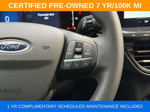 Used 2025 Ford Escape ST-Line w/ Equipment Group 301A FWD image 18
