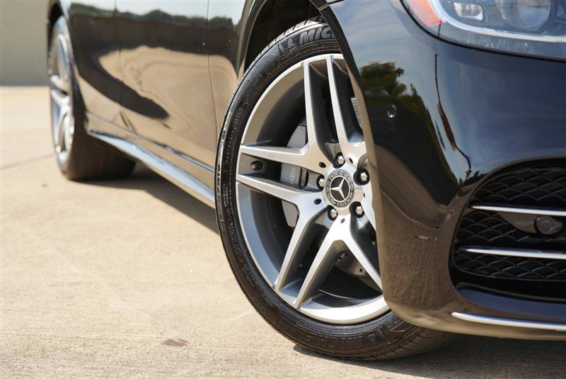 Used 2018 Mercedes-Benz S 560 4MATIC Sedan image 21