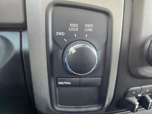 Used 2016 RAM 3500 Tradesman w/ Protection Group image 21