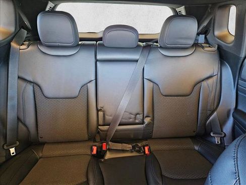 New 2026 Jeep Compass Latitude image 14