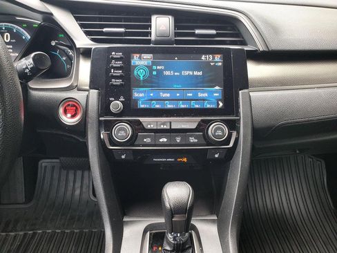 Used 2019 Honda Civic EX image 10