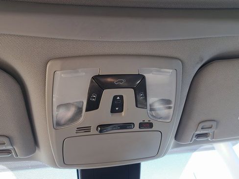 Used 2019 Toyota Sienna XLE Premium image 15