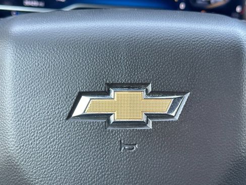 Used 2023 Chevrolet Silverado 1500 LT RWD image 38