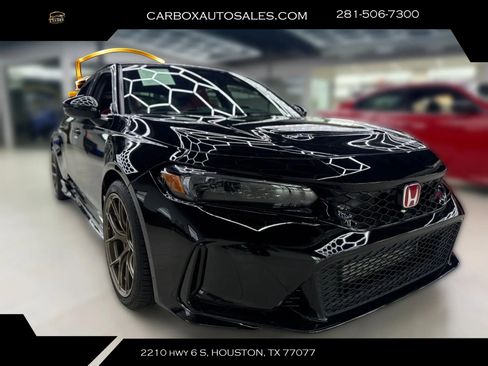 Used 2023 Honda Civic Type R image 6