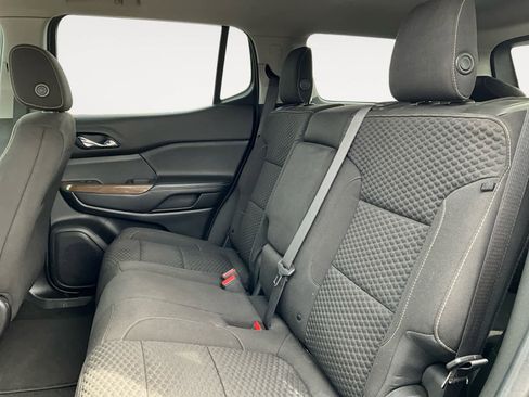 Used 2019 GMC Acadia SLE image 20