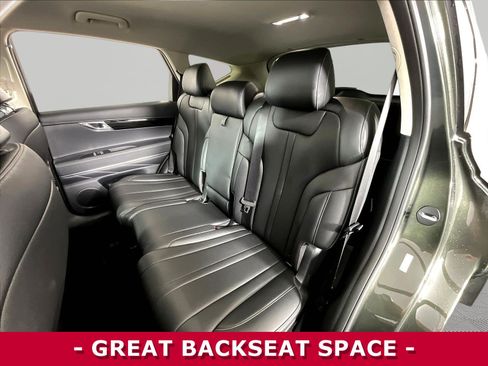 Used 2025 Genesis GV80 2.5T Standard AWD/4WD image 22